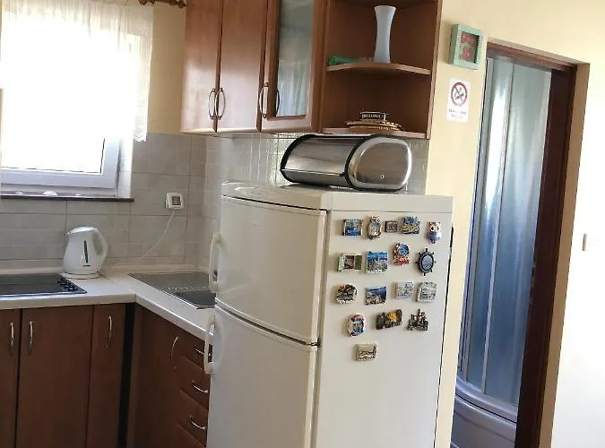 Appartement By The Sea Pag - 17357